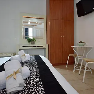 Adonis Apartamento Playa Kalo Livadi